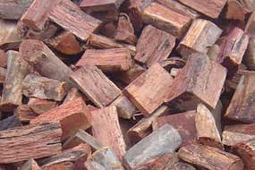 Flavoured Smoking Wood – Ironbark Flavoured Smoking Wood - Ironbark